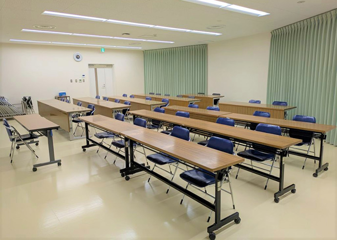 音楽練習室２（会議室）